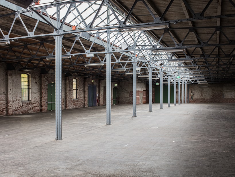 Commercial warehouse for sale